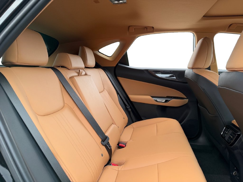 New 2026 Lexus NX 350 AWD w/ Cold Area Package image 31