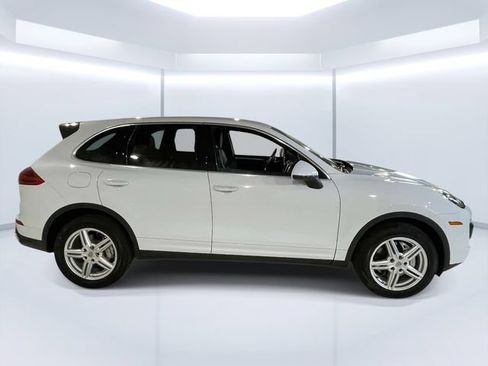 Used 2015 Porsche Cayenne S AWD/4WD image 8