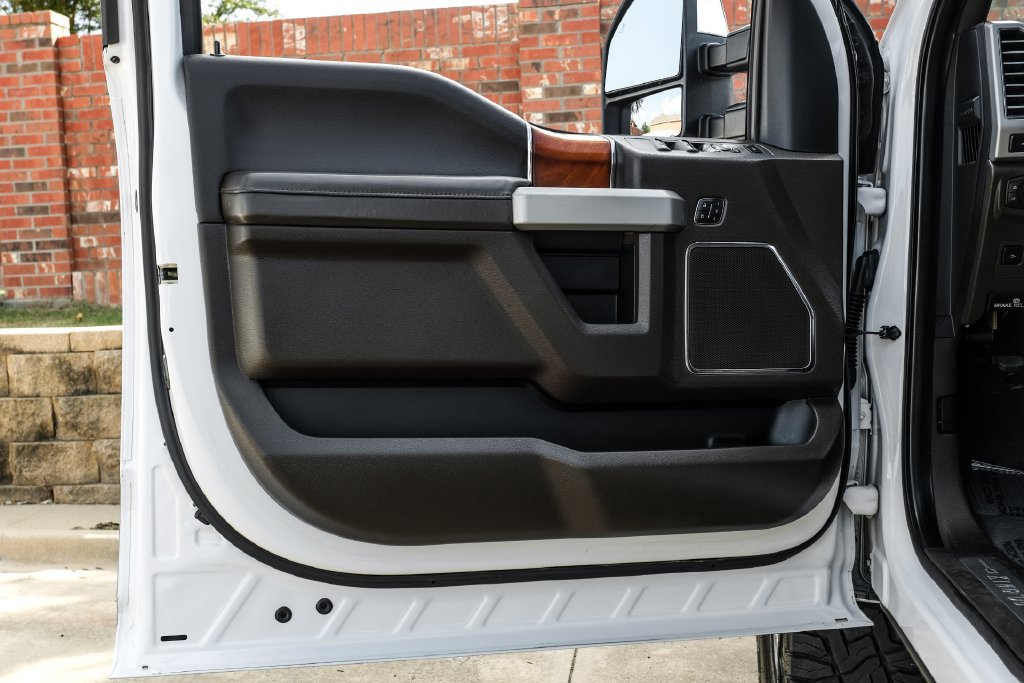 Used 2019 Ford F250 King Ranch w/ King Ranch Ultimate Package AWD/4WD image 53