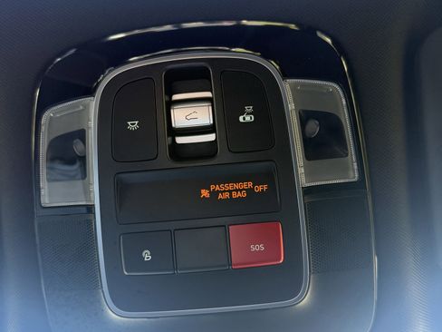 Used 2023 Hyundai Santa Cruz Night image 29