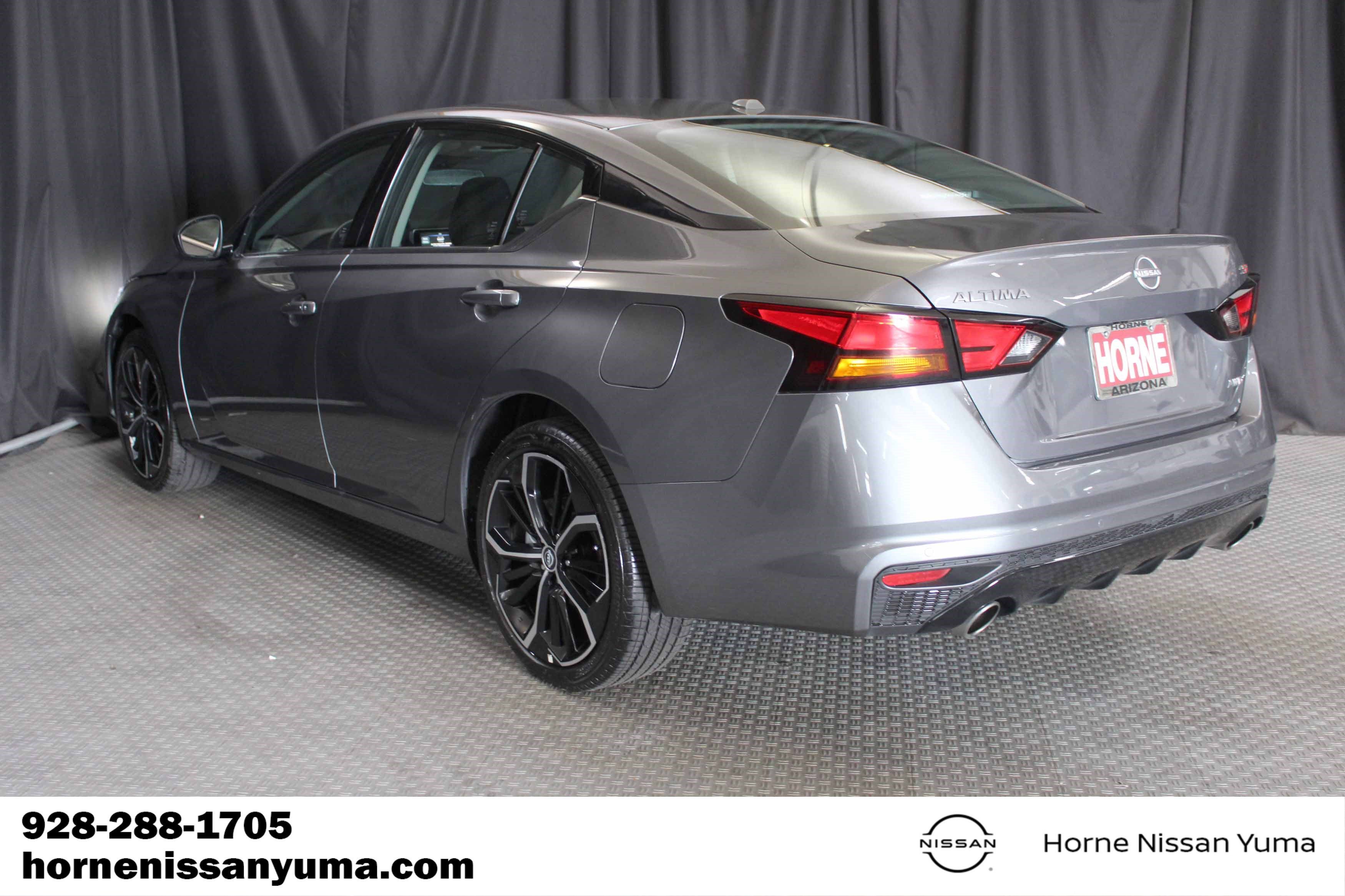 Used 2025 Nissan Altima 2.5 SR AWD/4WD image 15
