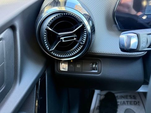 New 2026 Chevrolet Equinox LT w/ Convenience Package II image 12