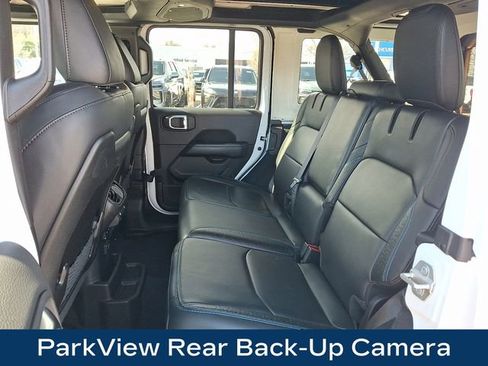 Used 2024 Jeep Wrangler High Altitude image 12