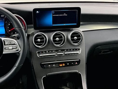 Used 2022 Mercedes-Benz GLC 300 image 7