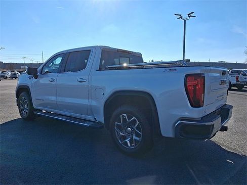 Used 2022 GMC Sierra 1500 SLT w/ SLT Premium Plus Package image 7