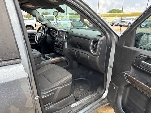 Used 2021 Chevrolet Silverado 1500 RST w/ Convenience Package II RWD image 14