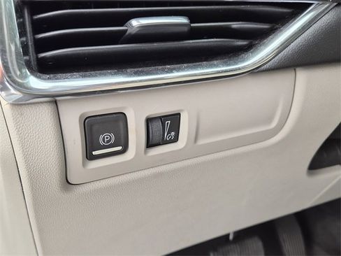 Certified 2023 Cadillac XT4 Luxury image 24