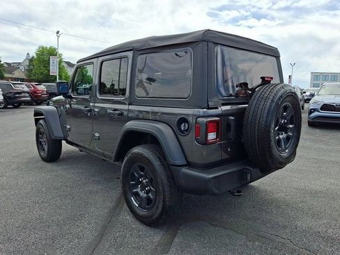 Used 2023 Jeep Wrangler Unlimited Sport AWD/4WD image 4