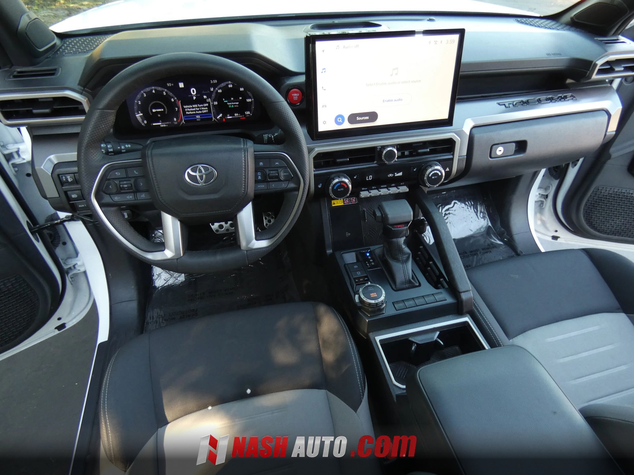 Used 2026 Toyota Tacoma TRD Sport w/ TRD Sport Upgrade Package AWD/4WD image 24