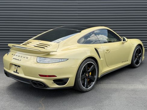 Used 2014 Porsche 911 Turbo S AWD/4WD image 9