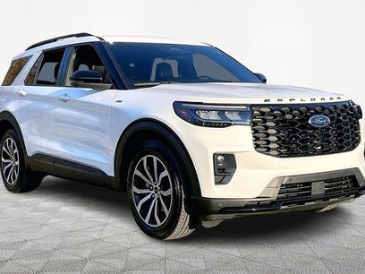 Used 2025 Ford Explorer ST-Line