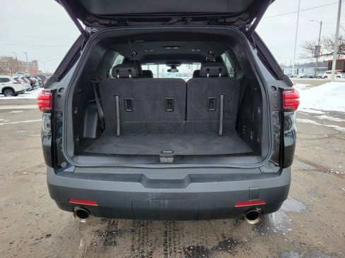 Used 2023 Chevrolet Traverse LT image 27