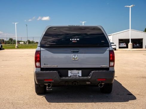 Certified 2023 Honda Ridgeline Black Edition image 6