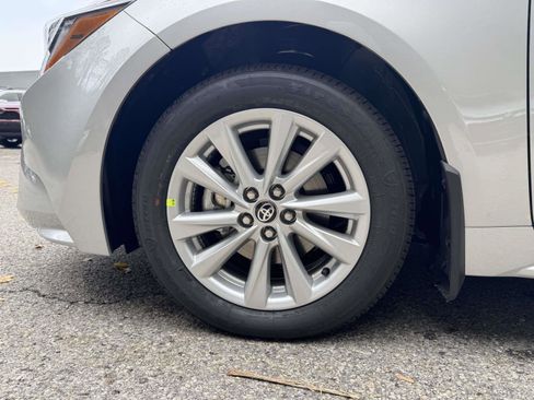 New 2026 Toyota Corolla LE image 9