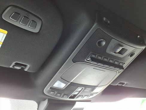 Used 2019 Ford F150 Raptor w/ Equipment Group 802A Luxury image 28