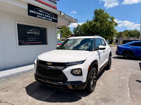Used 2021 Chevrolet TrailBlazer ACTIV w/ Sun and Liftgate Package AWD/4WD image 5