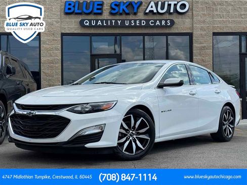Used 2022 Chevrolet Malibu RS FWD image 1