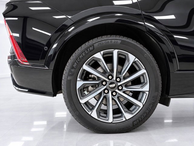 Used 2024 Cadillac Lyriq Sport AWD/4WD image 7