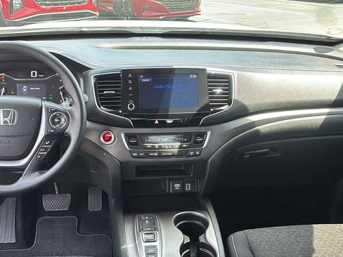 Certified 2023 Honda Ridgeline Sport image 12