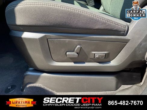 Used 2026 RAM 2500 Big Horn AWD/4WD image 14