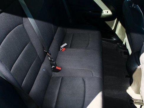 Used 2024 Chevrolet Malibu LS image 7