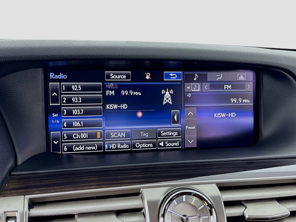 Used 2015 Lexus LS 460 RWD image 28