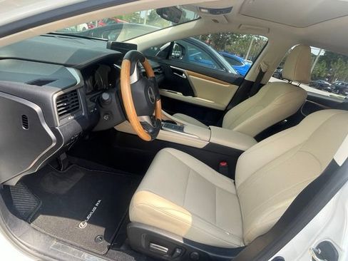 Used 2022 Lexus RX 350L FWD w/ Premium Package image 7