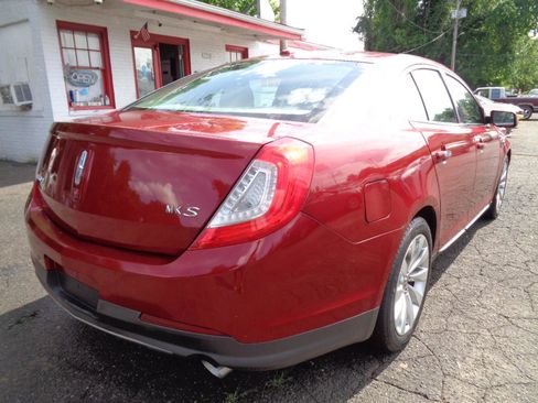 Used 2014 Lincoln MKS FWD image 5