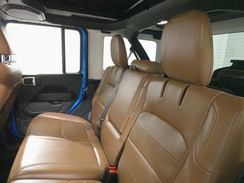 Used 2021 Jeep Wrangler Unlimited Sahara 4xe w/ Cold Weather Group image 25