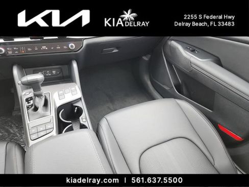 New 2026 Kia Sportage EX w/ EX Panorama Roof Package FWD image 15