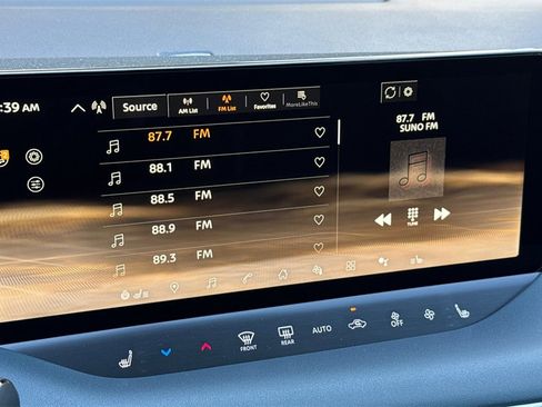 New 2026 Nissan Leaf Platinum+ image 15