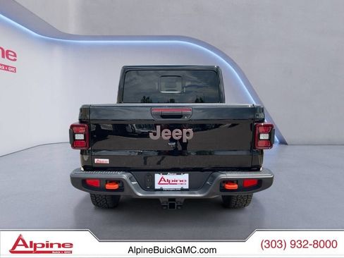 Used 2026 Jeep Gladiator Mojave w/ Safety Group AWD/4WD image 4