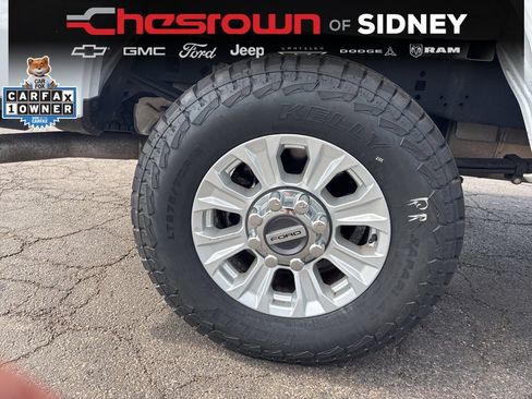 Used 2022 Ford F250 XLT w/ FX4 Off-Road Package AWD/4WD image 11