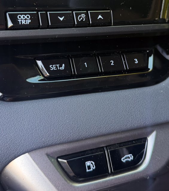 New 2026 Lexus RX 350 Premium Plus w/ Convenience Package AWD/4WD image 16