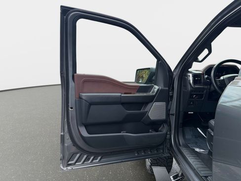 Used 2023 Ford F150 Lariat AWD/4WD image 37