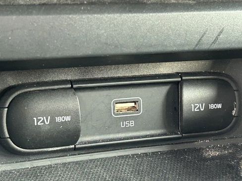 Used 2023 Kia Soul LX w/ Option Group 015 FWD image 15