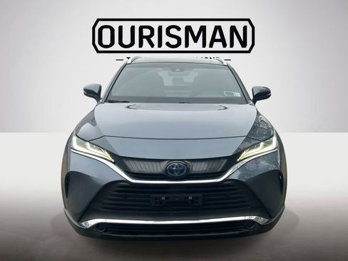 Certified 2021 Toyota Venza XLE w/ Softex Package image 12