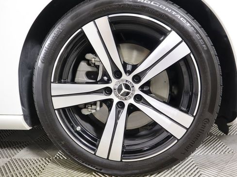 Certified 2025 Mercedes-Benz C 300 C 300 image 31