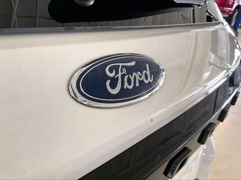 Used 2025 Ford Explorer ST AWD/4WD image 31
