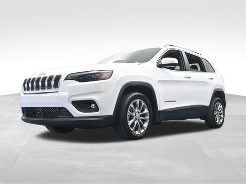 Used 2021 Jeep Cherokee Latitude Lux w/ Comfort/Convenience Group FWD image 52