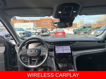 Used 2023 Jeep Grand Cherokee Limited