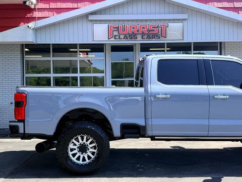 Used 2024 Ford F250 Platinum AWD/4WD image 11