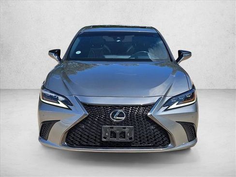 Used 2019 Lexus ES 350 F Sport w/ Accessory Package 2 FWD image 2