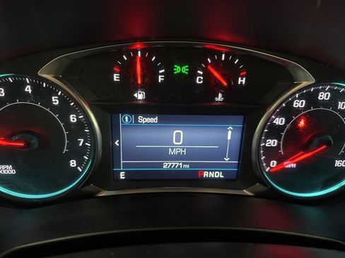 Certified 2024 Chevrolet Equinox RS image 38