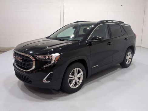 Used 2018 GMC Terrain SLE w/ Driver Convenience Package AWD/4WD image 7