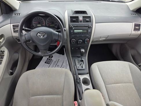 Used 2013 Toyota Corolla L FWD image 8