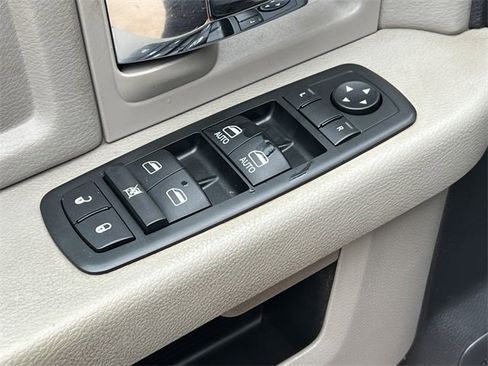 Used 2012 RAM 2500 Big Horn image 17