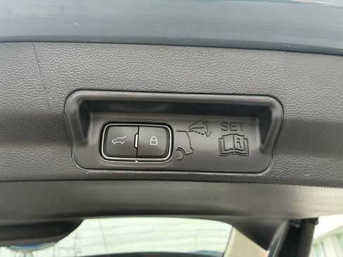 Certified 2025 Ford Explorer Active image 11