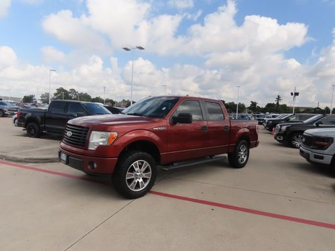 Used 2014 Ford F150 STX w/ Equipment Group 201A Mid RWD image 2