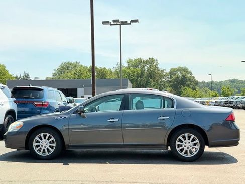 Used 2011 Buick Lucerne CXL FWD image 39